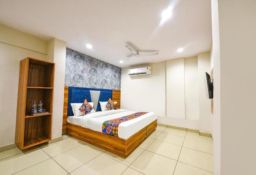 デラックスルーム, Fabhotel Orio I