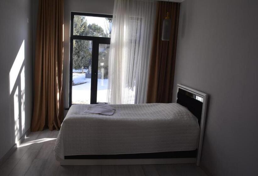 3 Bedroom Suite, госрезиденция №2