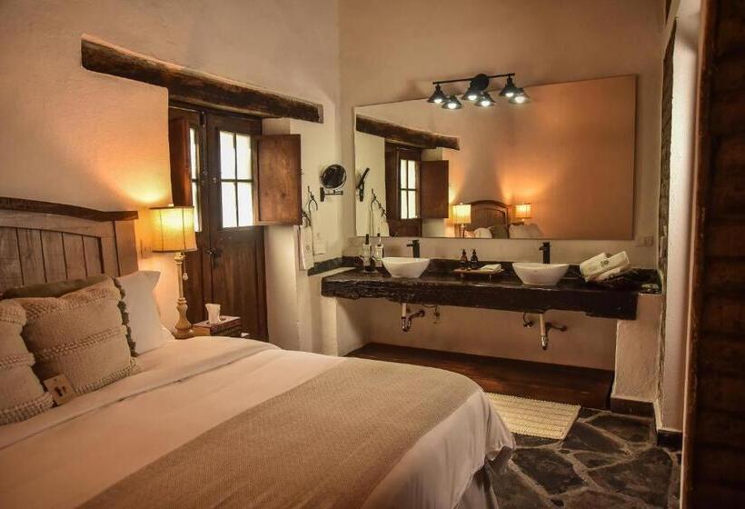 غرفة قياسية, Casa Raco