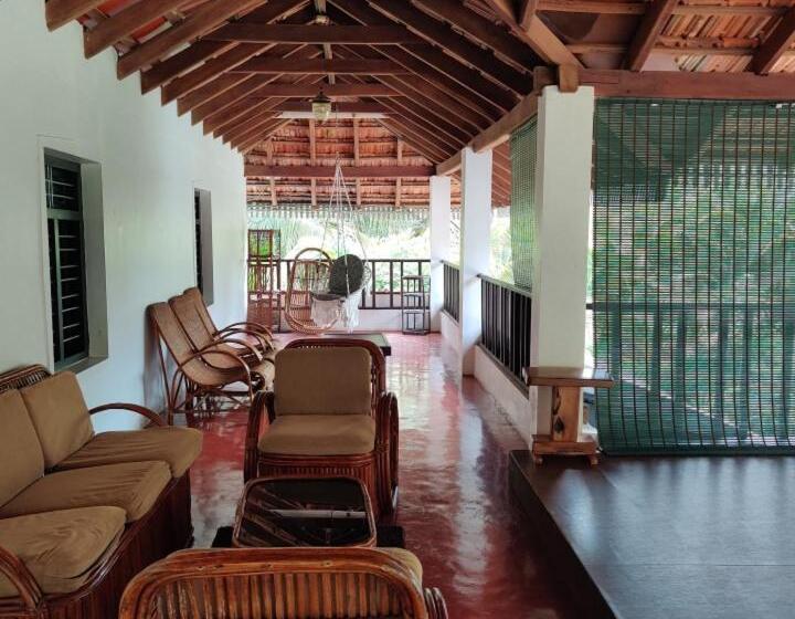 四人标准间, Chandramukuta Retreats By Stayapart