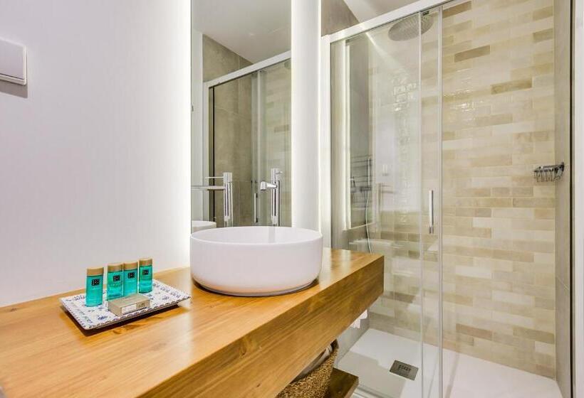 سوئیت با بالکن, Palacio De Bobadilla Suites