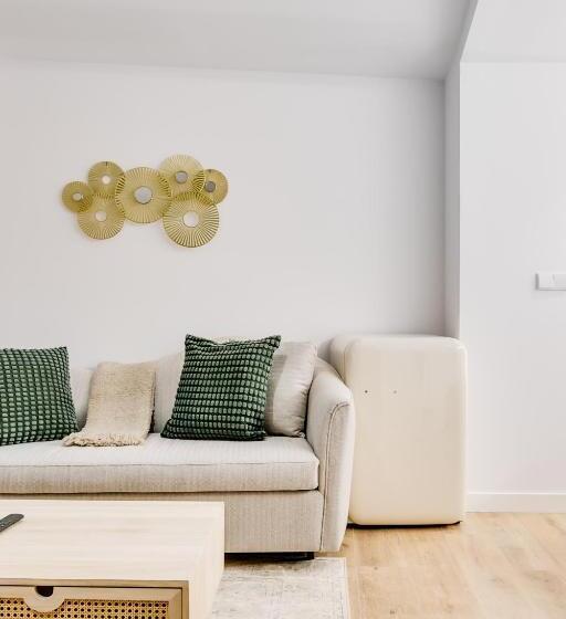 سوییت خانوادگی, Palacio De Bobadilla Suites