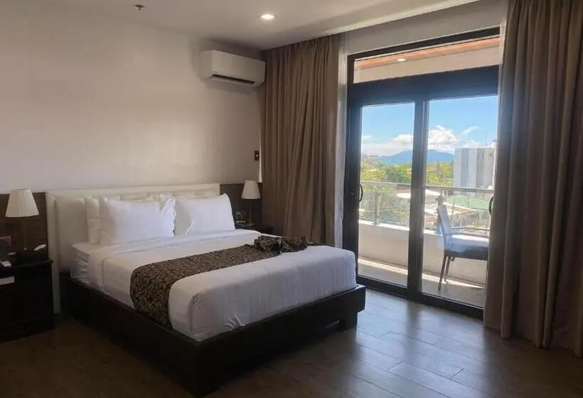 Suite, Red Iron