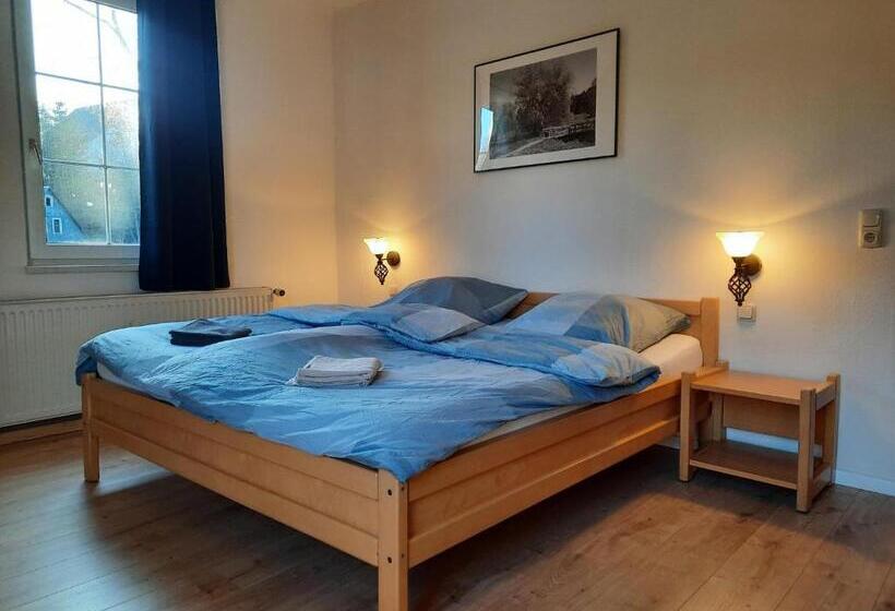 Номер Стандарт, Pension Am Bach