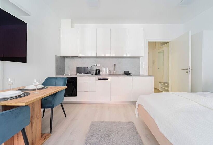 استودیوی استاندارد, Spirit Apartments By Urbanrent