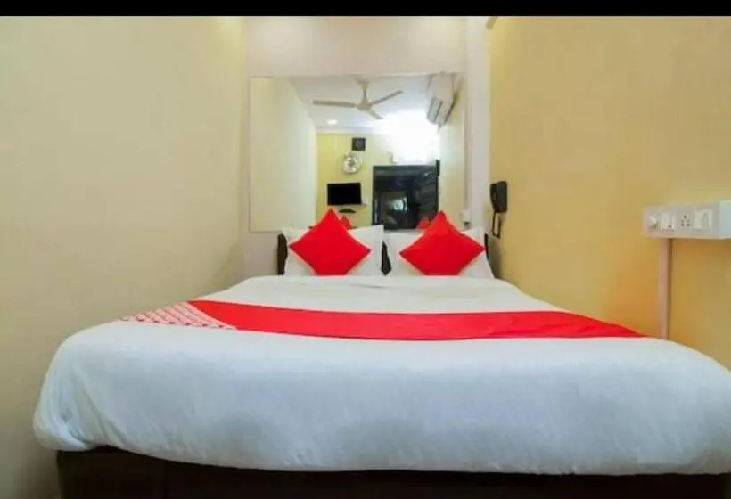 デラックスルーム, Jai Maa In Swaraj Lodge