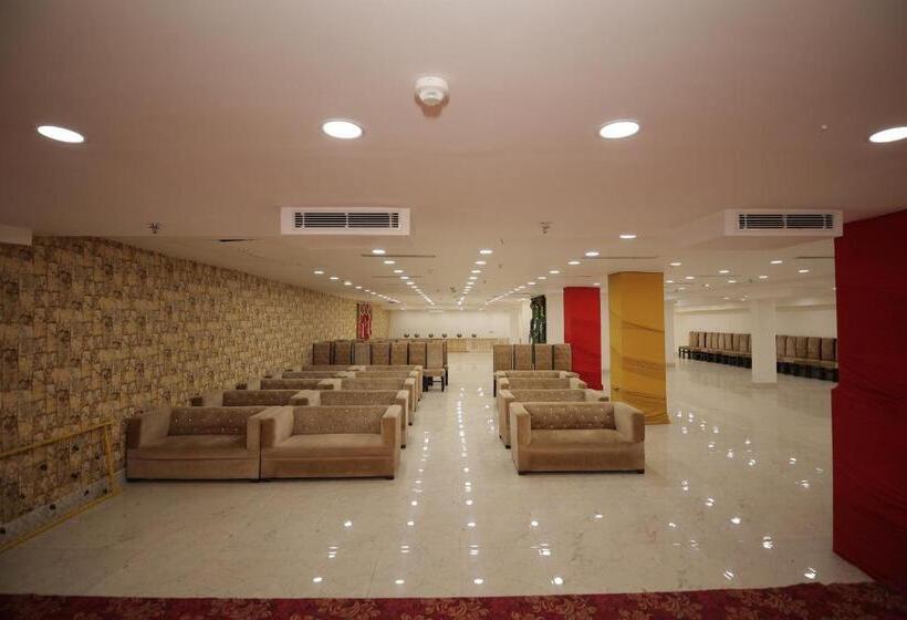 豪华房间, The Anvi Residency Sector 122