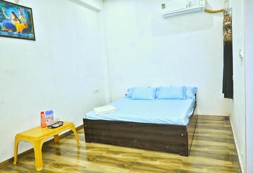 Chambre Deluxe, Pitambara Dham