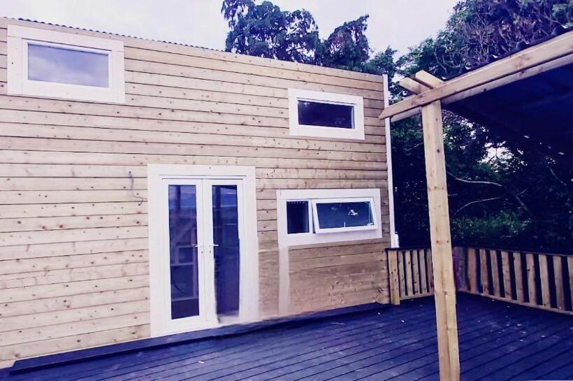 스탠다드 룸, The Wee Tiny Home