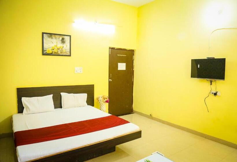 חדר סטנדרט, Shubh Parisar