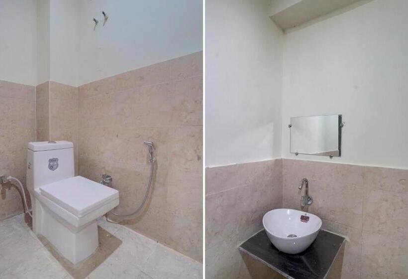 Трехместный Номер Классика, Oyo Shree Hari Palace