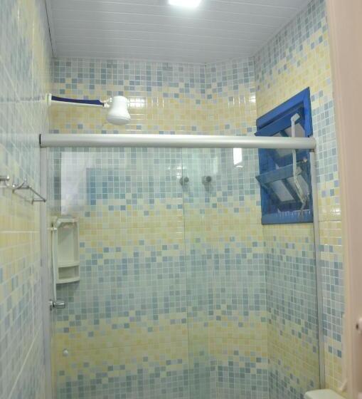 海の見える１ベッドルームアパートメント, Apartamento No Centro De Caraguatatuba Para 4 Até Pessoas