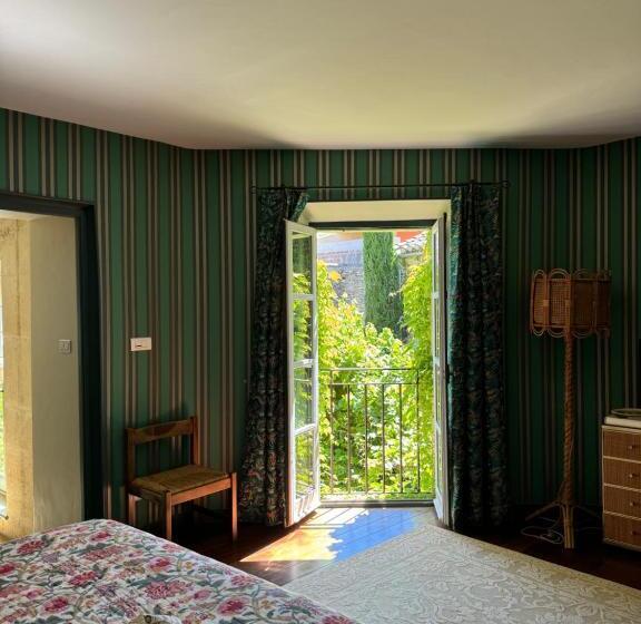 Номер Deluxe, Le Clos De Gordes