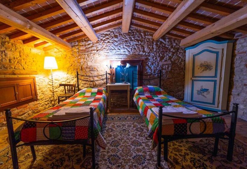 חדר סטנדרט לארבעה, Agriturismo Riva Ratta