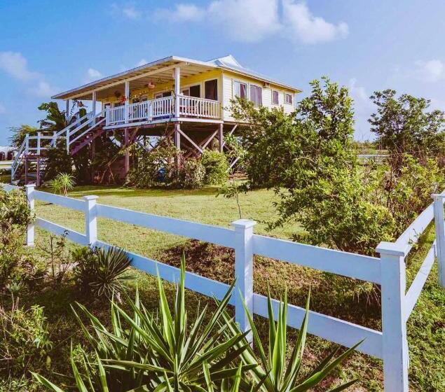 ویلای 2 خوابه, Barbuda Cottages