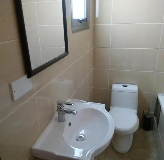 اتاق استاندارد, Okavango Roadside Guesthouse
