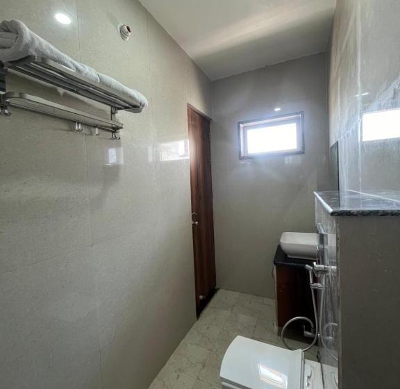 デラックスルーム, Fabhotel The Vrindavan Inn