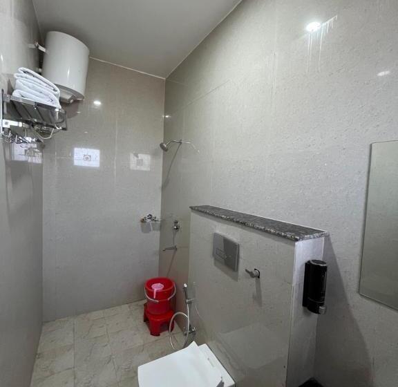 デラックスルーム, Fabhotel The Vrindavan Inn