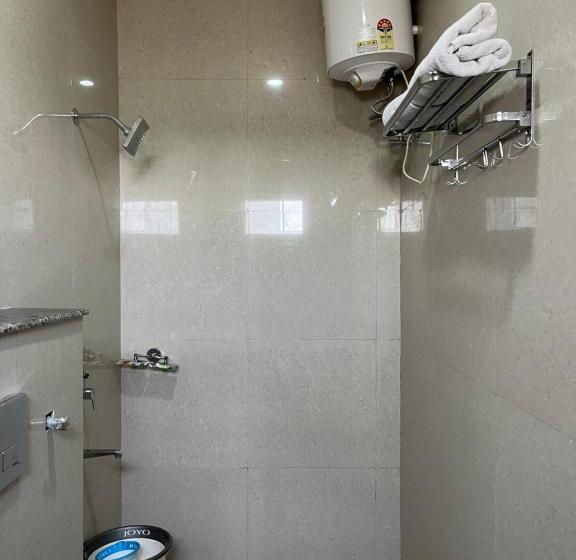 デラックスルーム, Fabhotel The Vrindavan Inn