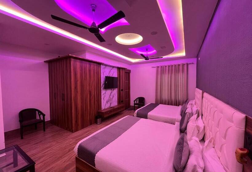 キングサイズベッドのスーペリアルーム, Fabhotel The Vrindavan Inn