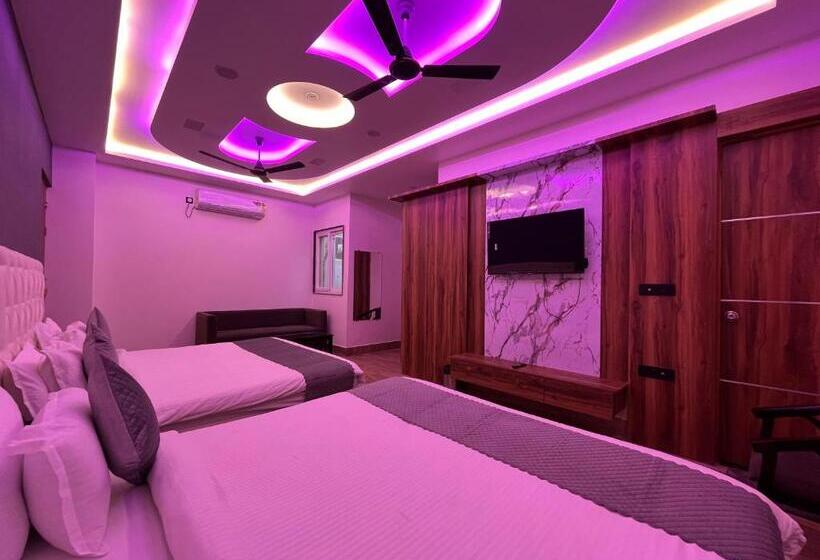 キングサイズベッドのスーペリアルーム, Fabhotel The Vrindavan Inn