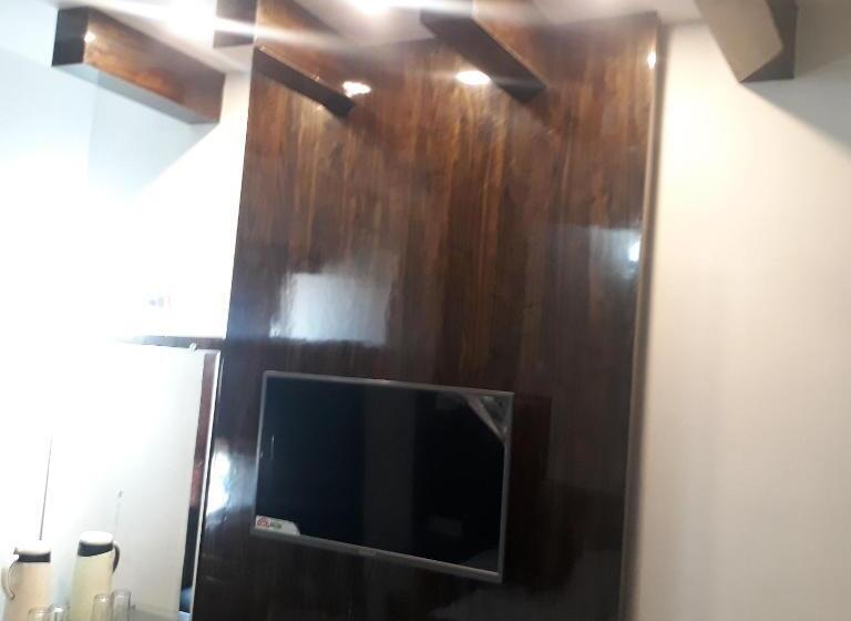 غرفة قياسية, Ur