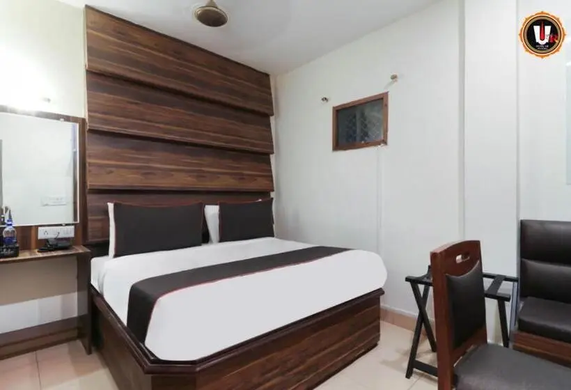 Chambre Deluxe, Ur