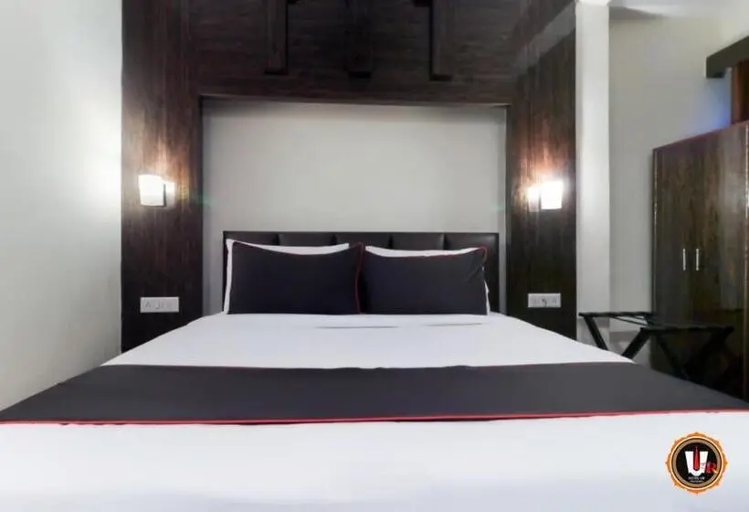 Chambre Deluxe, Ur