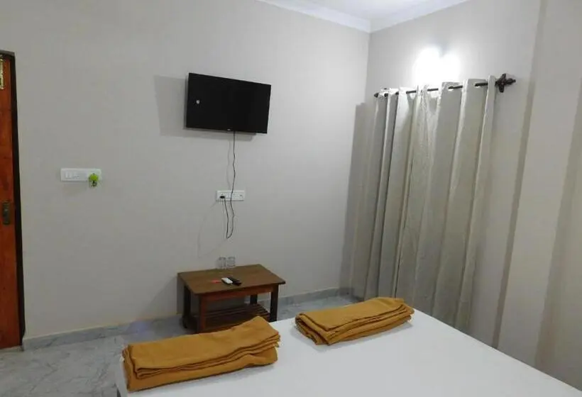 Chambre Quadruple Standard, Ariel Guesthouse