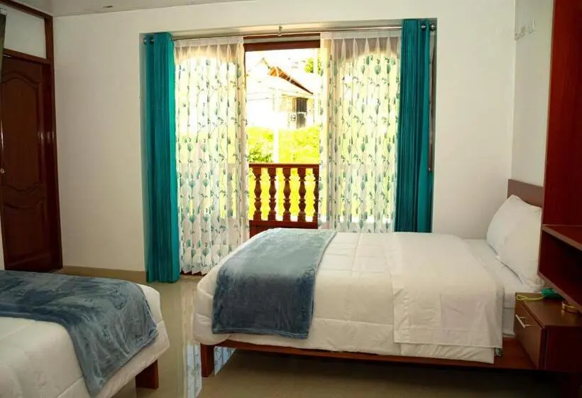اتاق استاندارد با چشم‌انداز کوهستان, Hostal El Mirador Chachapoyas