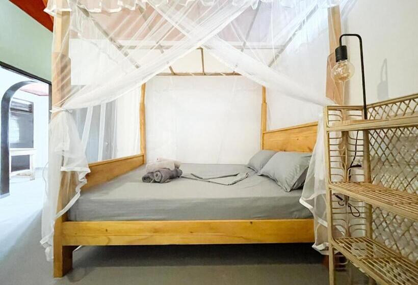 スタンダードルーム, Just Another Guesthouse