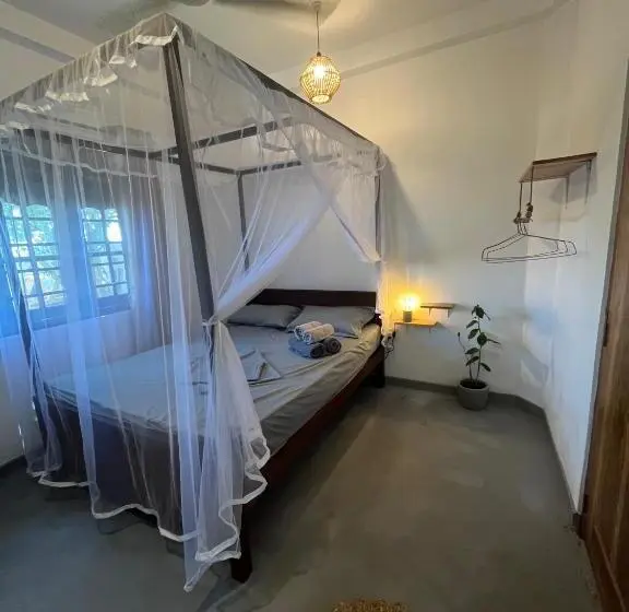 ガーデンビュースタンダードルーム, Just Another Guesthouse