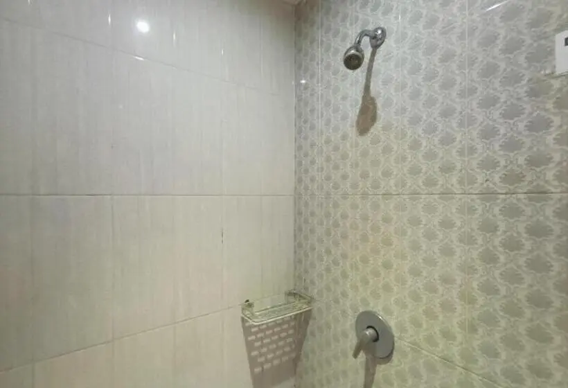 スタンダードルーム, Urbanview Hotel B Liv Kendari By Reddoorz