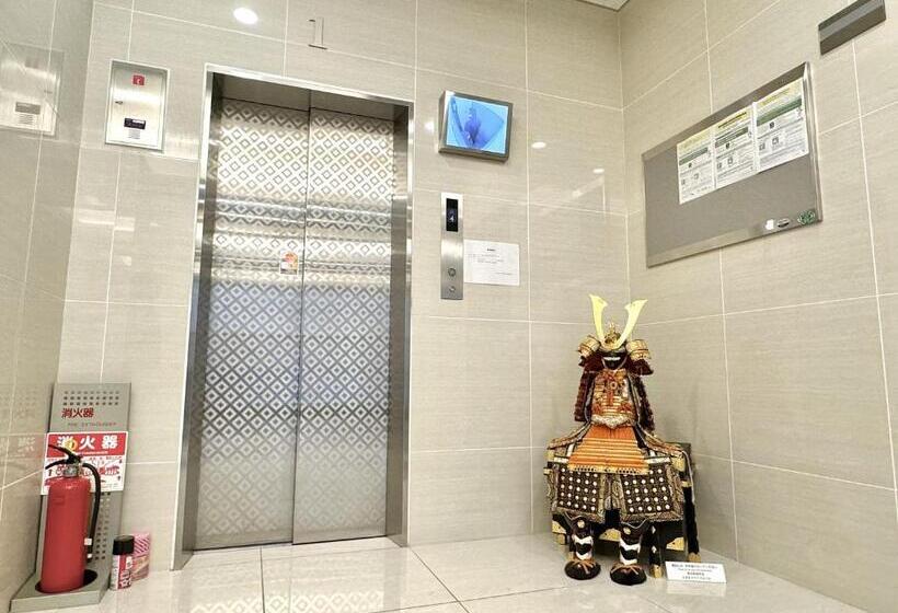 جناح, 大人気黒門市場徒歩1分 日本橋駅徒歩2分 道顿堀 難波 心斎橋徒歩圏内 金悦マンション