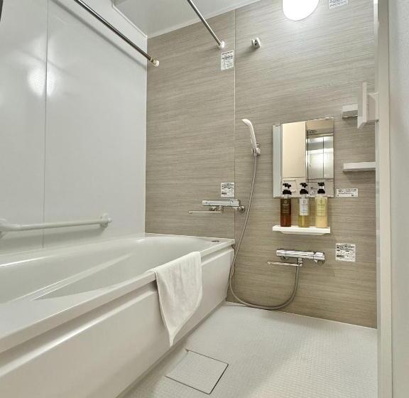 جناح, 大人気黒門市場徒歩1分 日本橋駅徒歩2分 道顿堀 難波 心斎橋徒歩圏内 金悦マンション