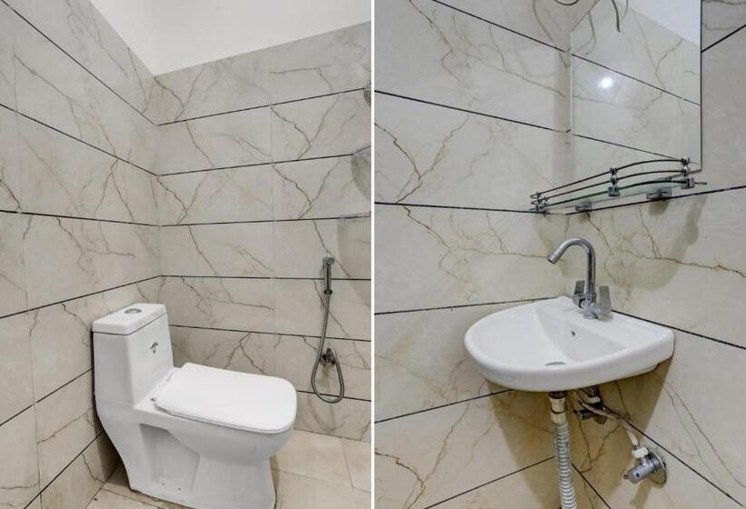 Quarto Triplo Clássico, Collection O Dev S Villa