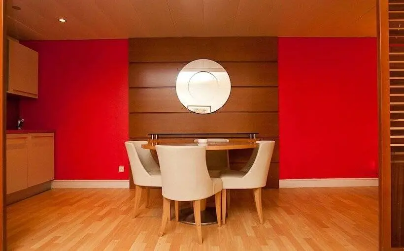 سوییت اجرایی, Eko Hotel Suites