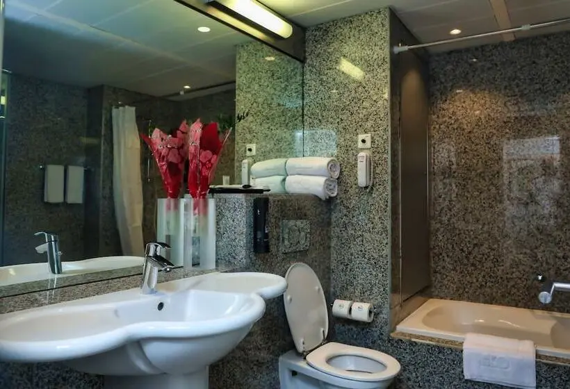 سوییت اجرایی, Eko Hotel Suites