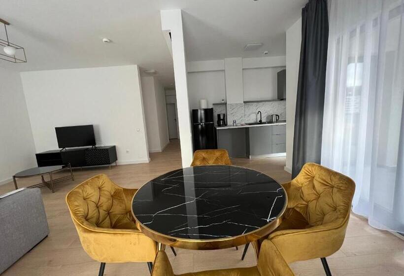 2 Bedroom Apartment, Exit Apart