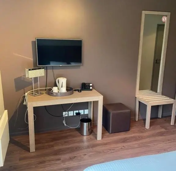 身障者適用スタンダードルーム, L Auberge Du Rhone
