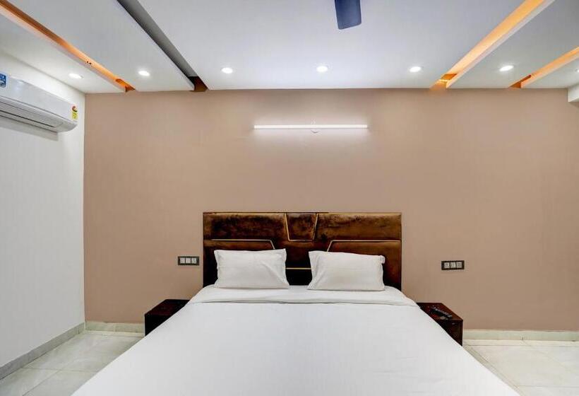 اتاق کلاسیک سه تخته, Oyo 82107 Golden Inn