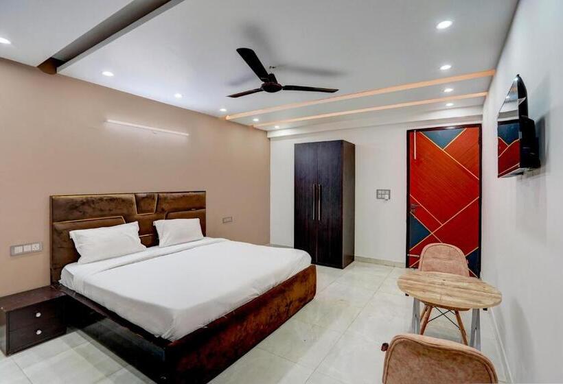 اتاق کلاسیک سه تخته, Oyo 82107 Golden Inn