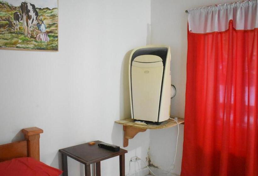 スタンダードルーム, Shaddai Restaurante Y Hospedaje