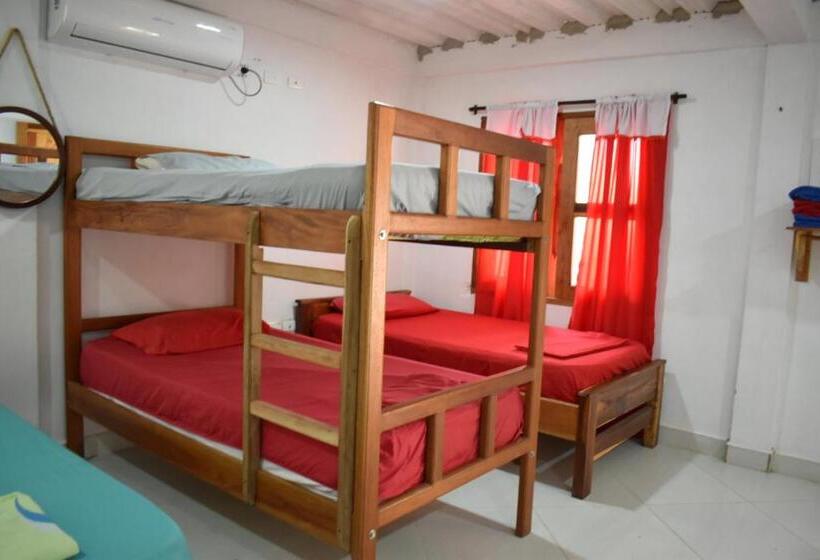 ファミリールーム, Shaddai Restaurante Y Hospedaje