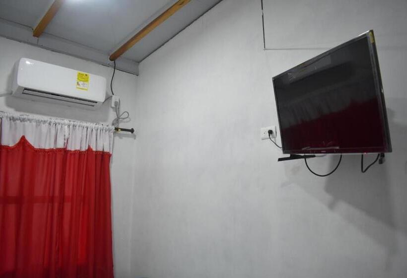 סוויטה נוף לבריכה, Shaddai Restaurante Y Hospedaje