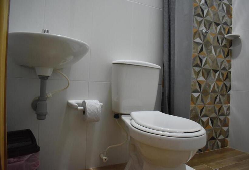 סוויטה נוף לבריכה, Shaddai Restaurante Y Hospedaje