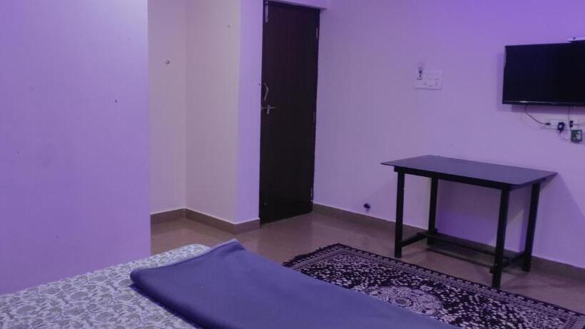 패밀리 룸, Shonarbangla