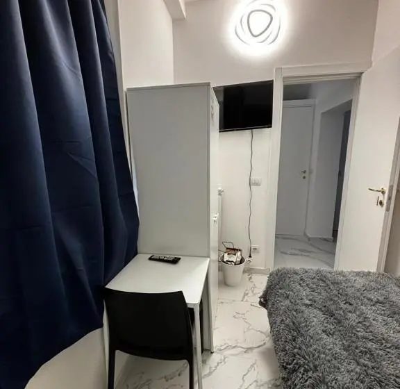 Standard Yhden Hengen Huone, Villa Life