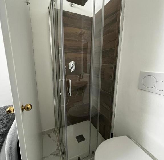 اتاق استاندارد یک نفره, Villa Life