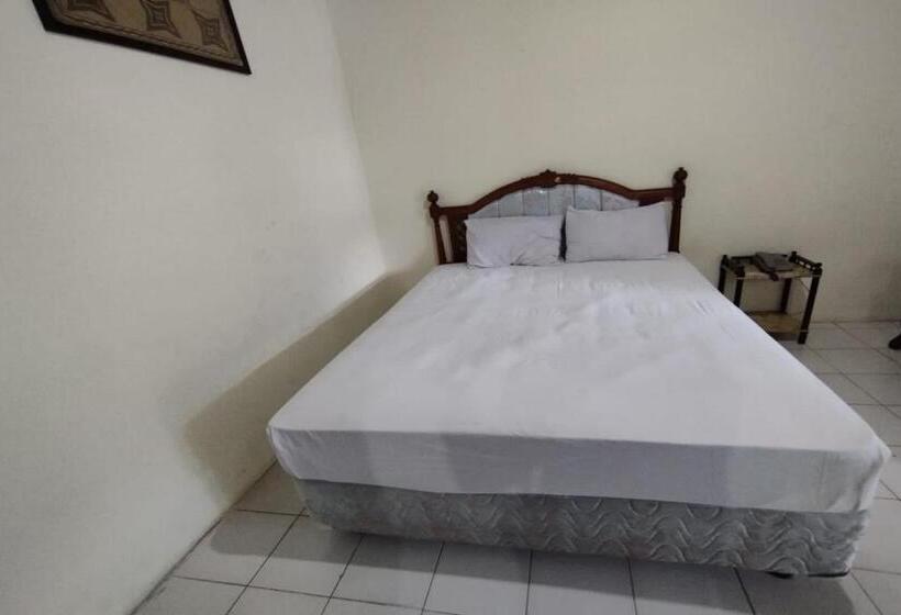 غرفة قياسية, Oyo 93485 Hotel Kenzie Sentani